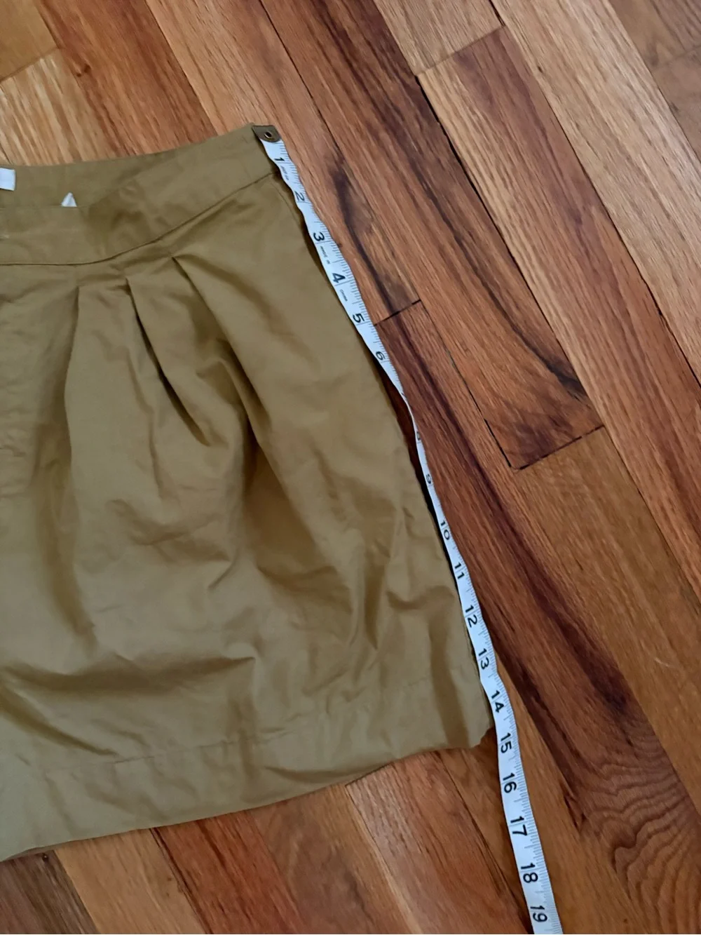 Doen High Waist Pleated Shorts in Mustard