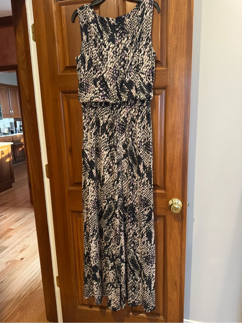 Sleeveless Black & Cream Printed Maxi pants