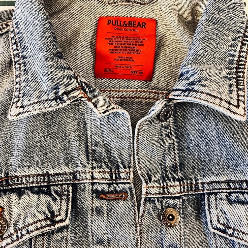 Pull&Bear description effortlessly