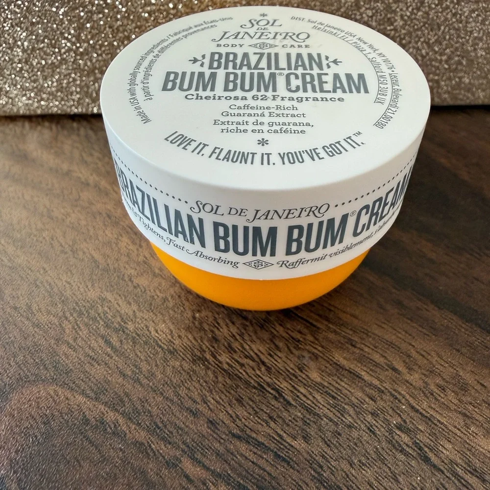*NEW 1.7oz* Sol de Janeiro Brazilian Bum Bum Cream -