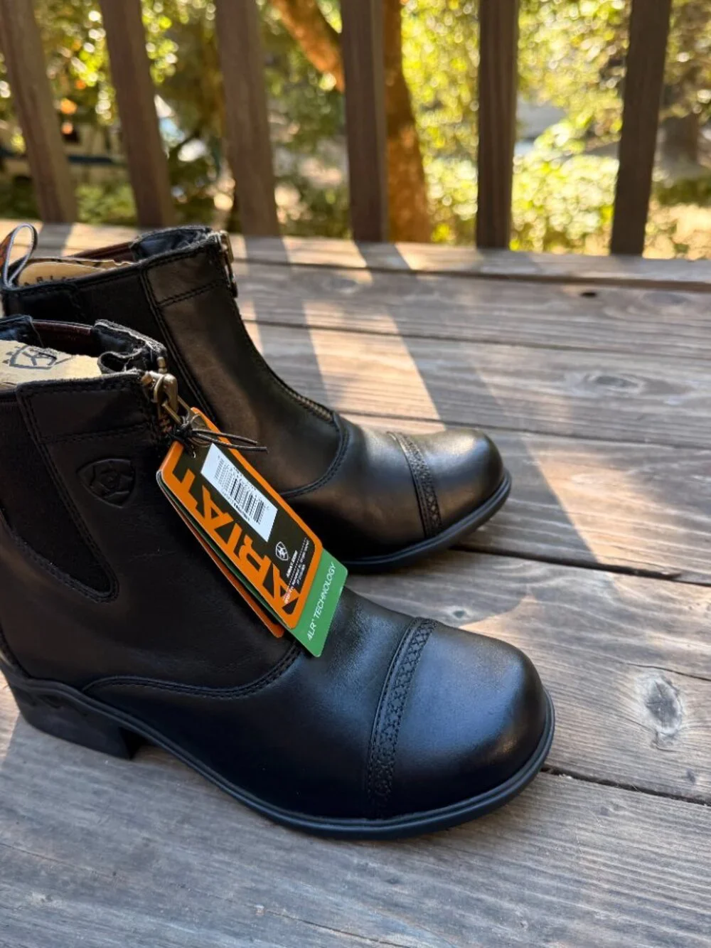 Ariat new tags
