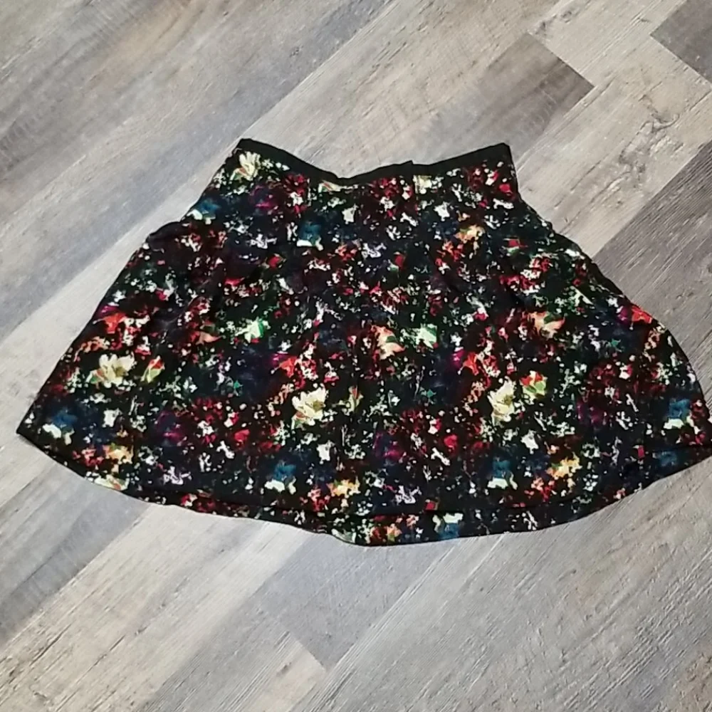GAP Mini Skirt