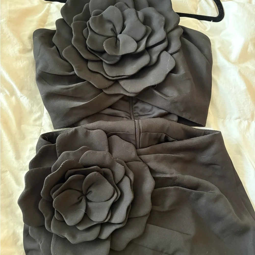 Lovers + Friends chic black