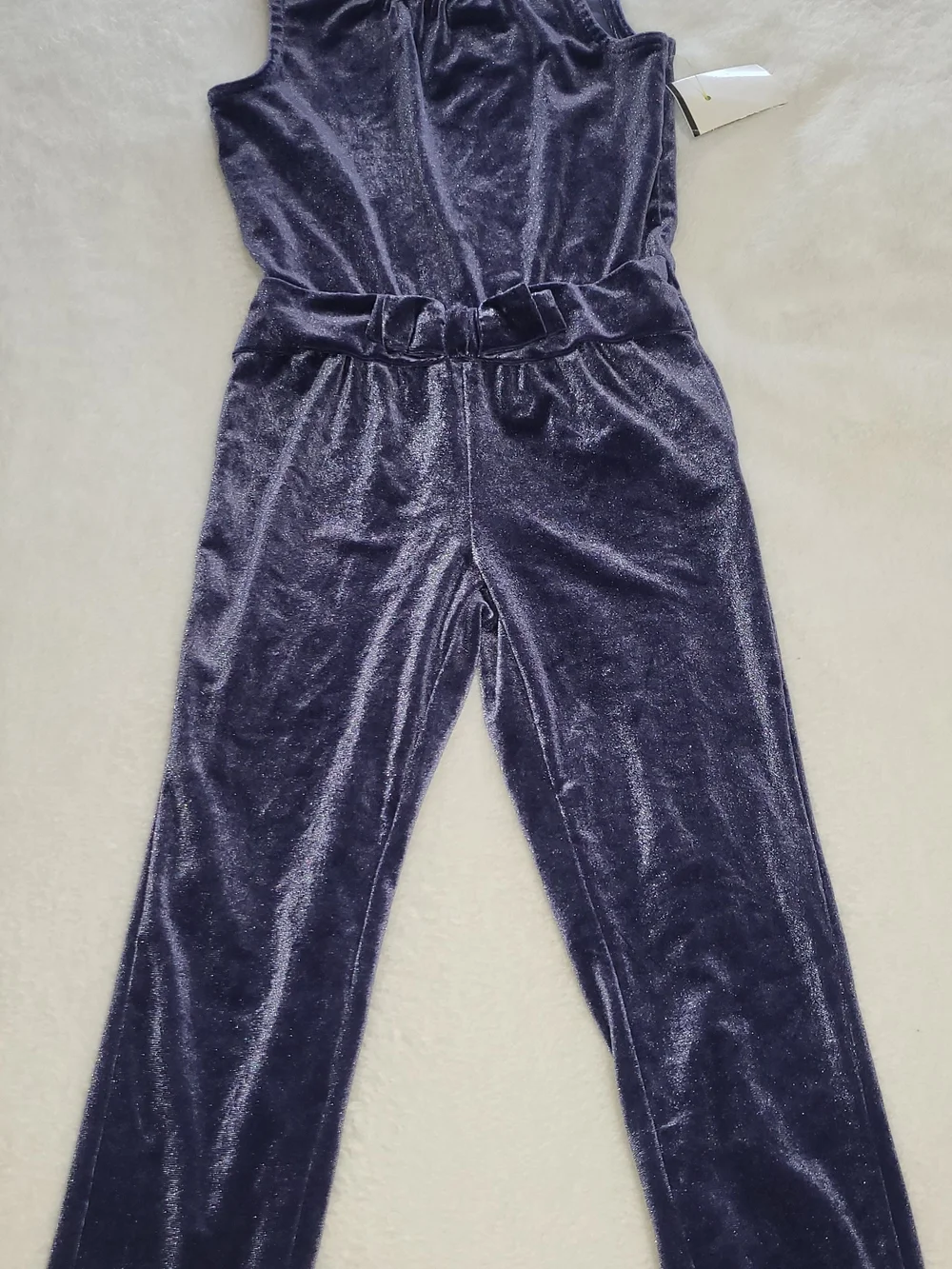 OshKosh Bgosh sleeveless silhouette