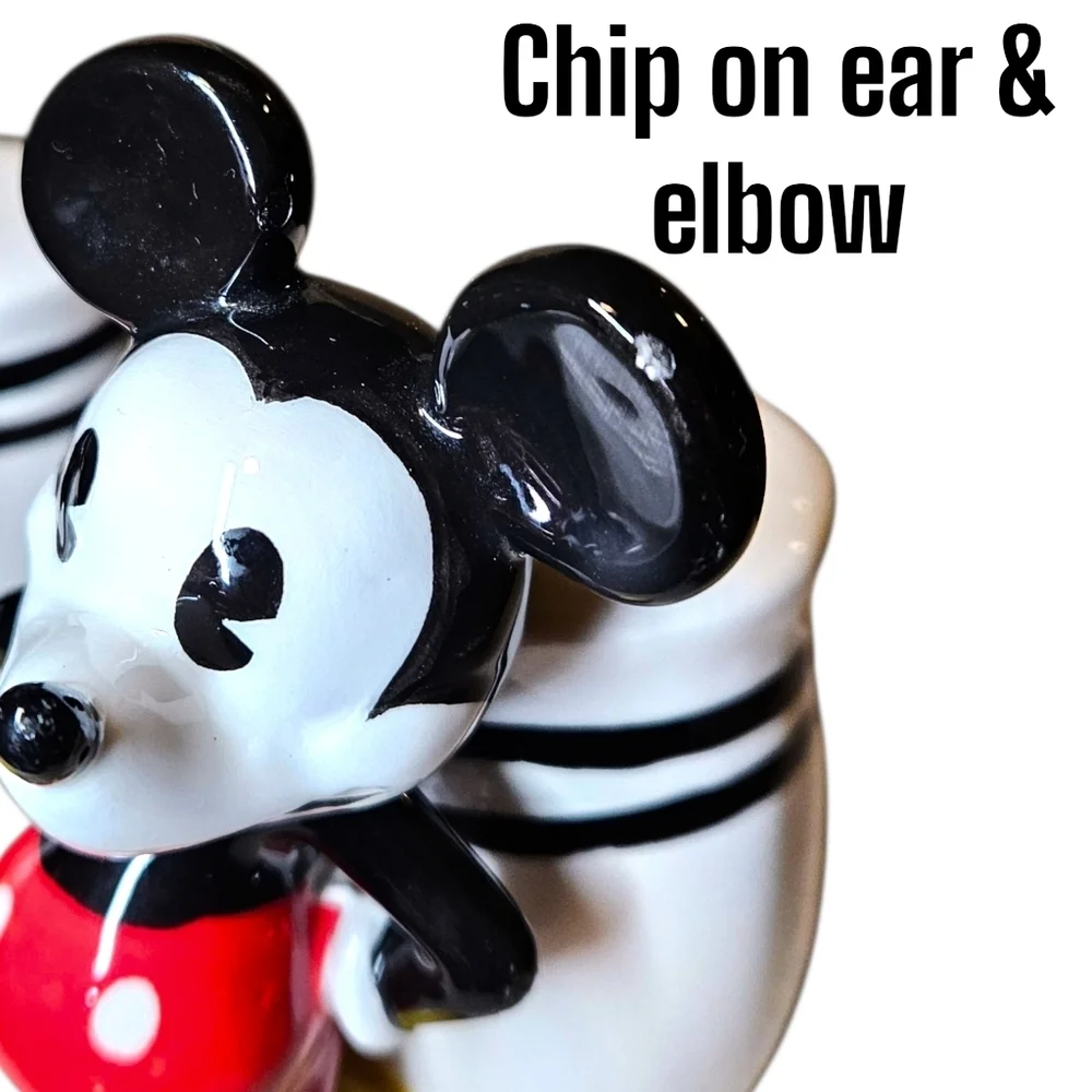 Disneyana Collectible Mickey Mouse Salt & Pepper Shaker Set Gibson Retro Pie Eye