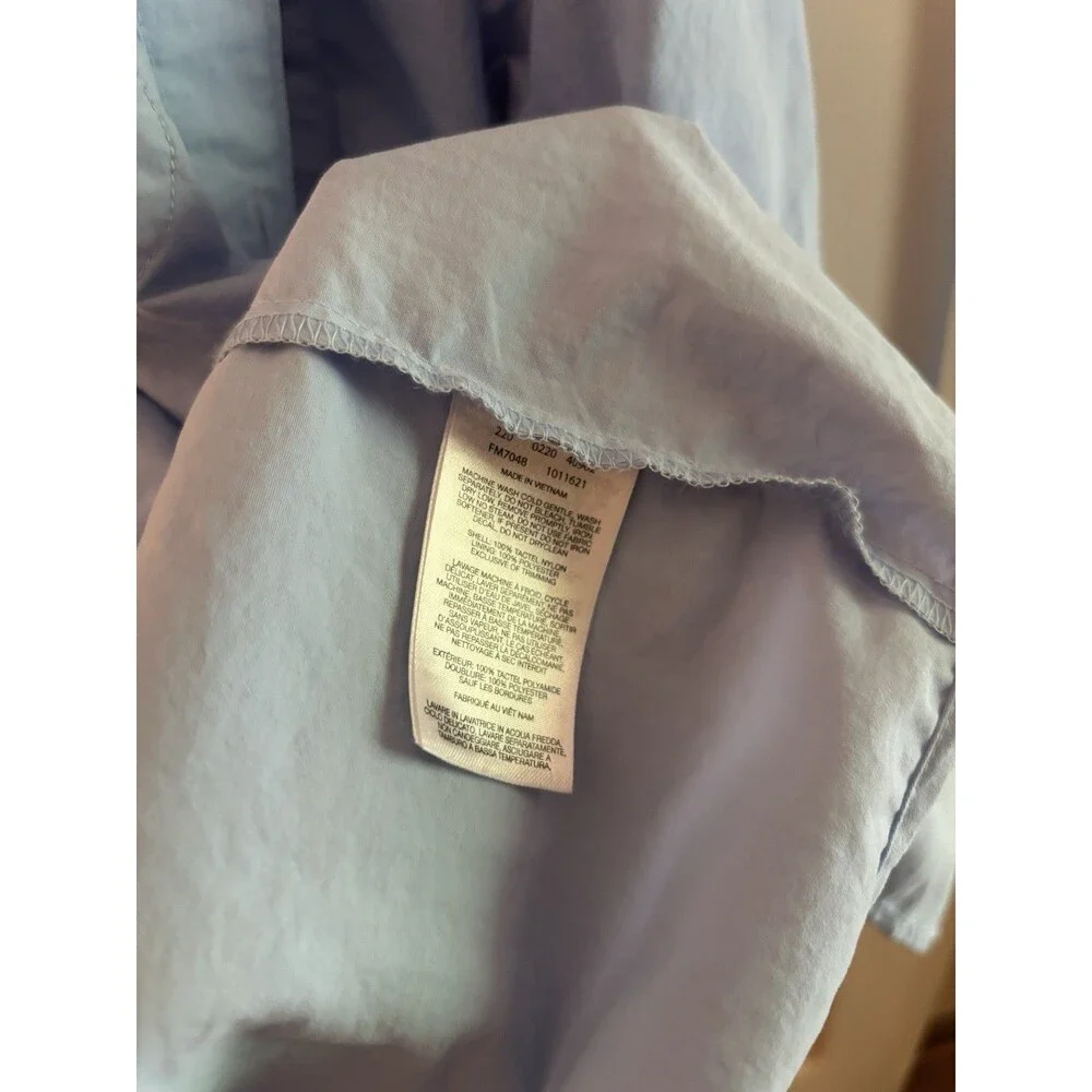 Columbia sleeve up shirt