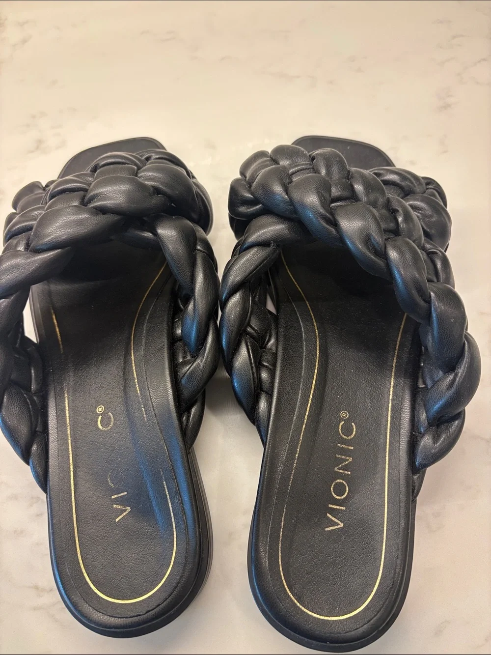 Vionic comfortable slide