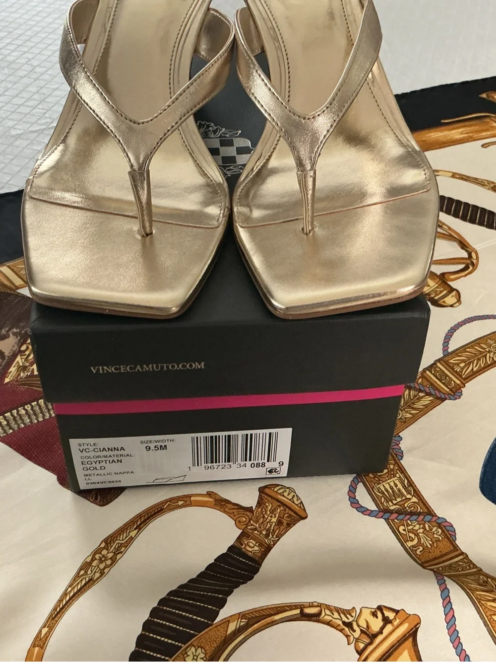 Vince Camuto sleek square