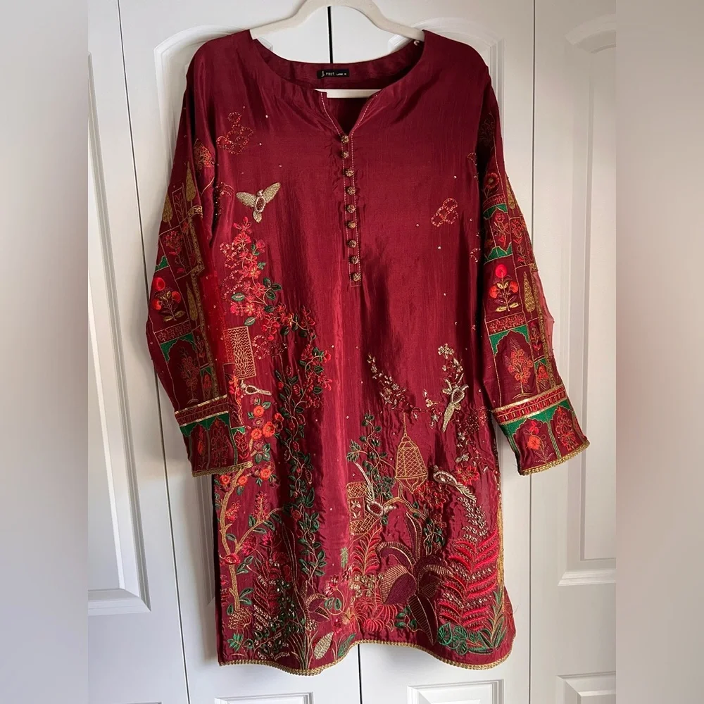 Pakistani Maroon Embroidered Formal Kurta Set | Pakistani Designer
