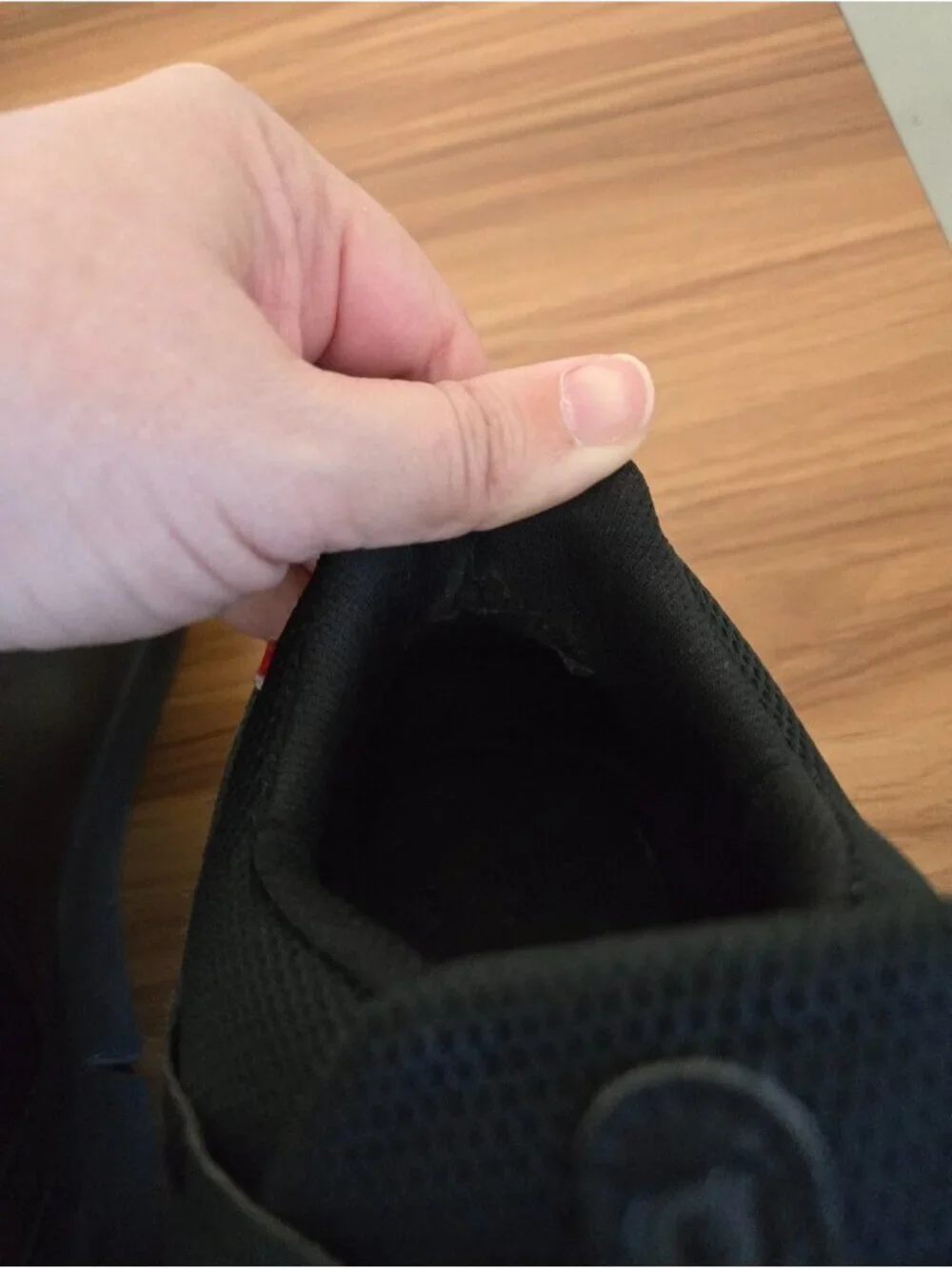 On Cloud Men's THE ROGER Clubhouse Black Shoes
