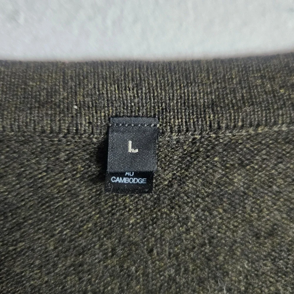 Muji Mens Wool Yak Hair Blend V-Neck Cardigan Sweater Dark Olive Green Large
