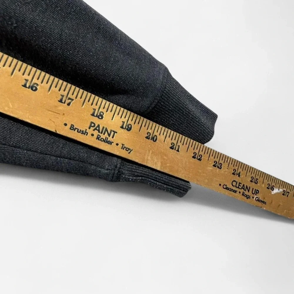 Izod ribbed sleeve