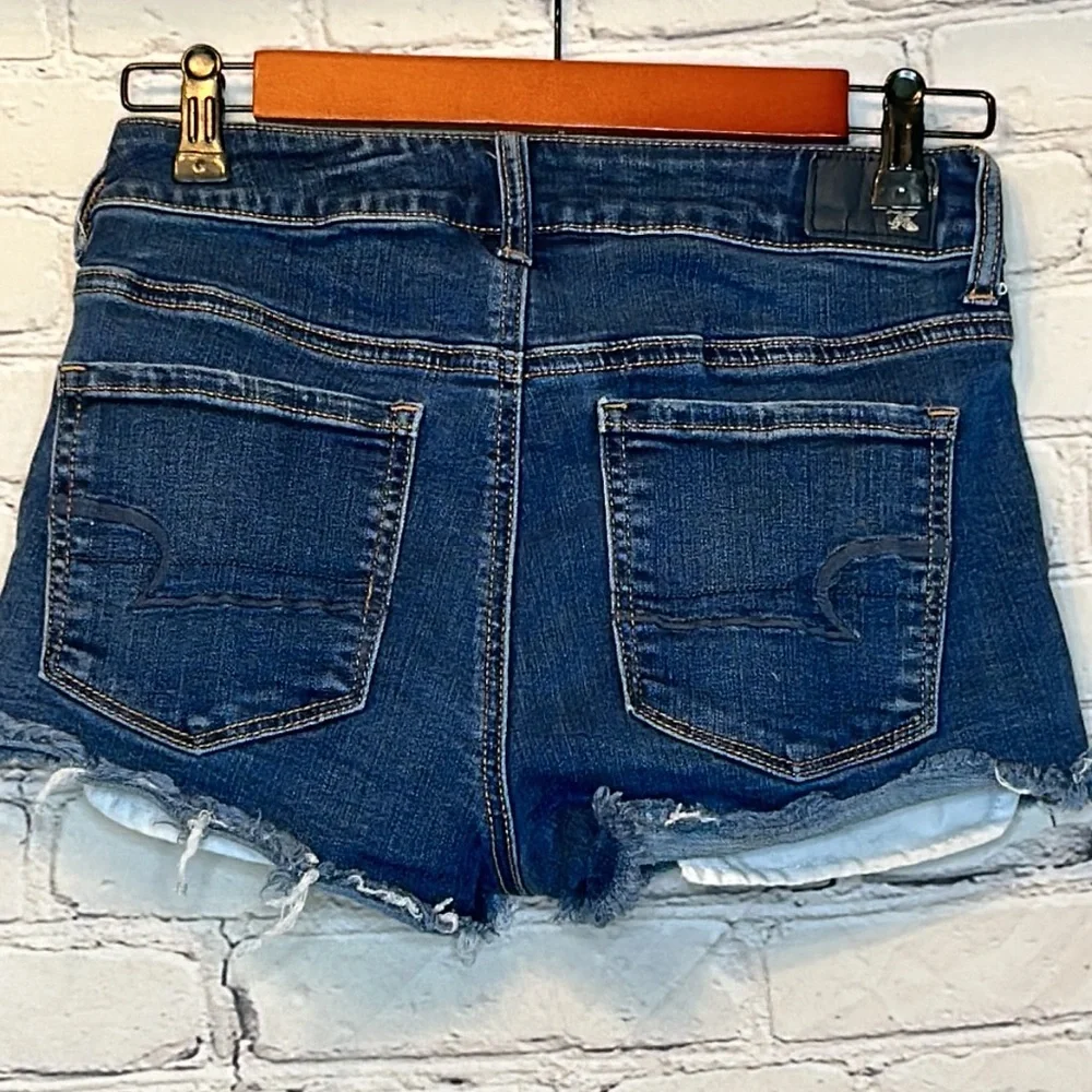 American Eagle Outfitters shortie so hem
