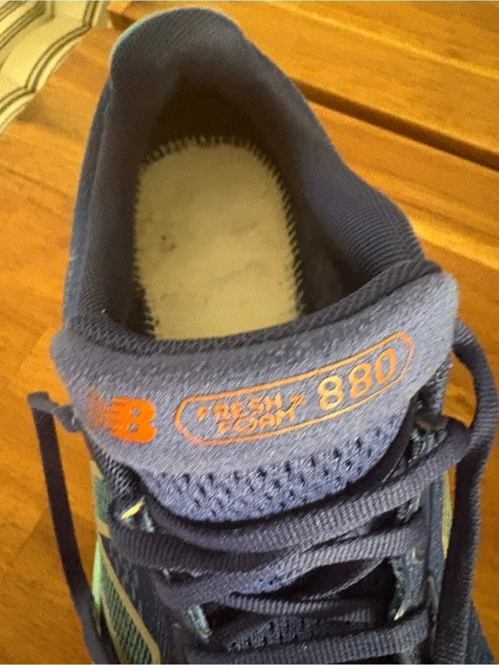 New Balance padded design secure