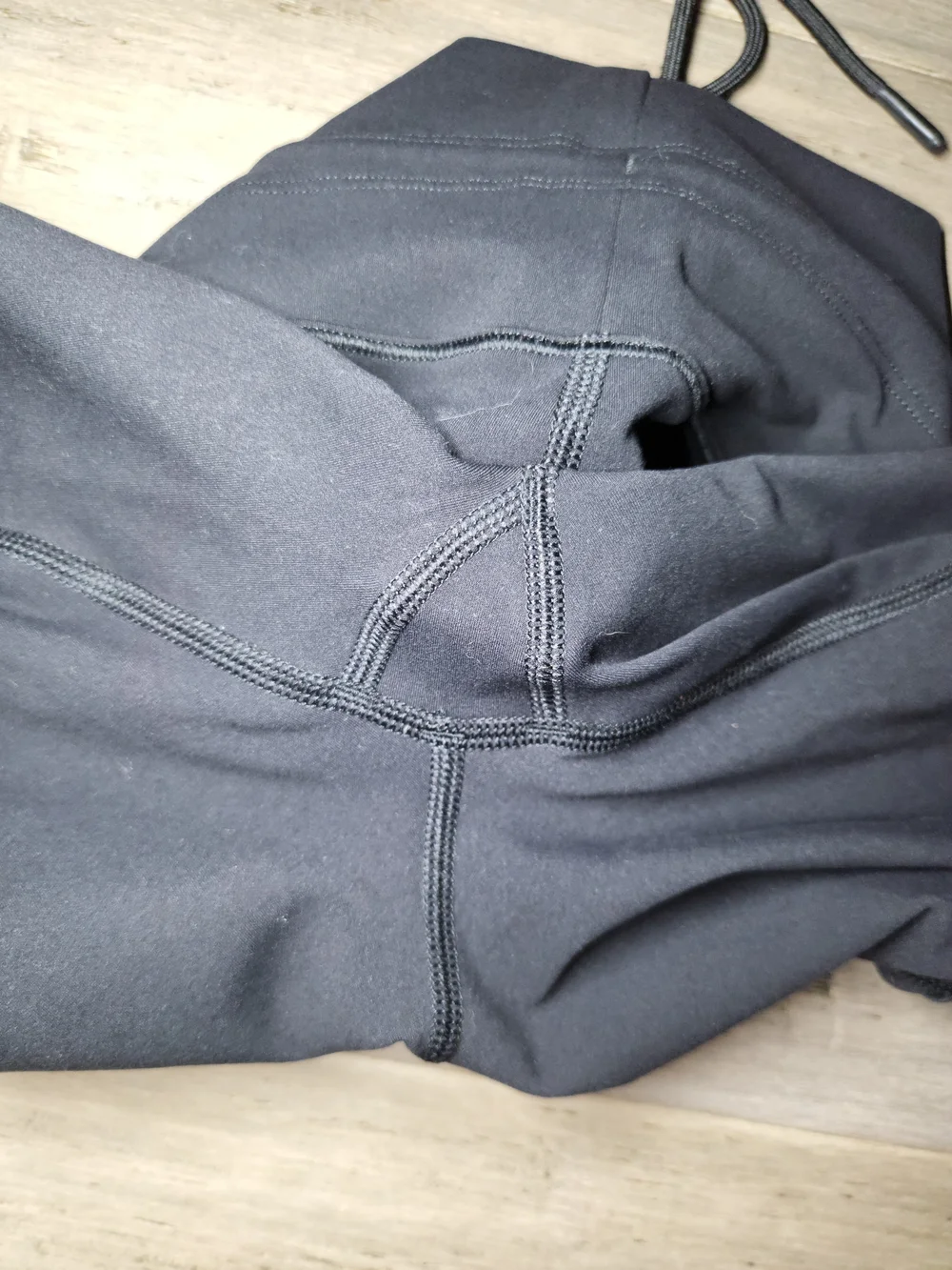Vuori slim fit