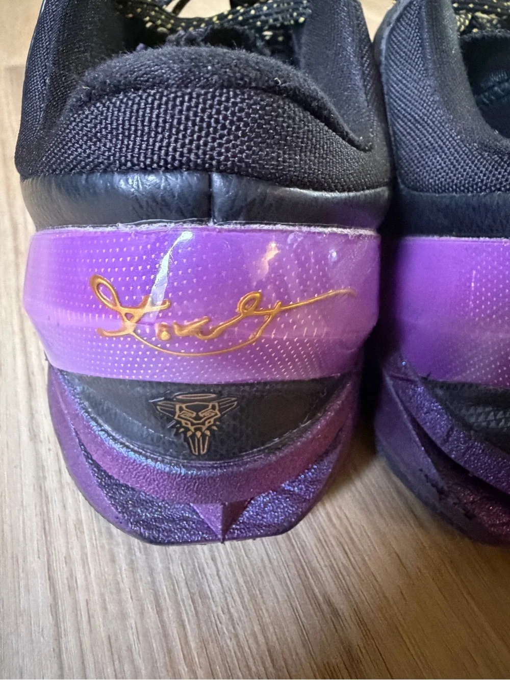 Nike bold purple