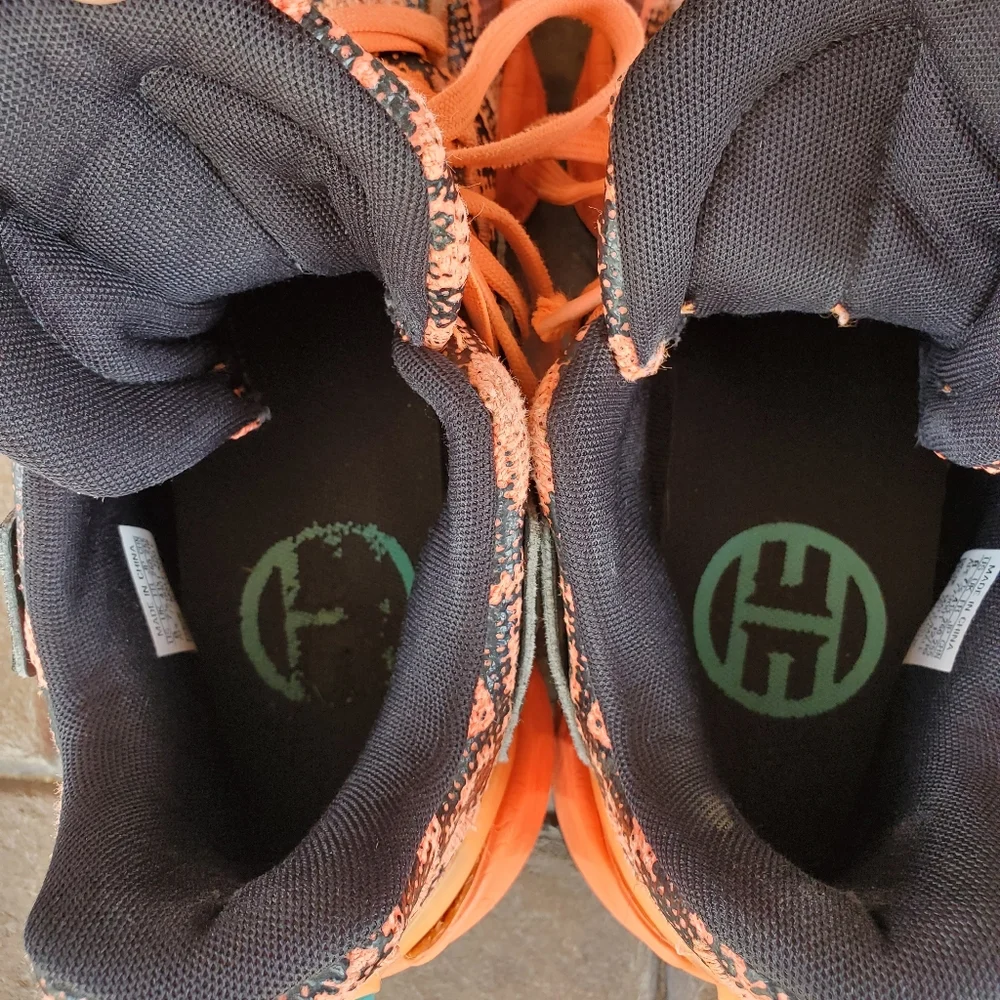 Adidas • James Harden Vol 4 Basketball Shoes