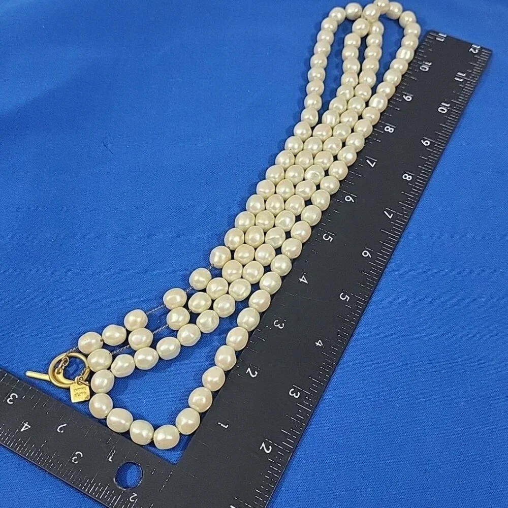 Vintage‎ Anne Klein Necklace High Luster Quality Faux Pearl Long 44