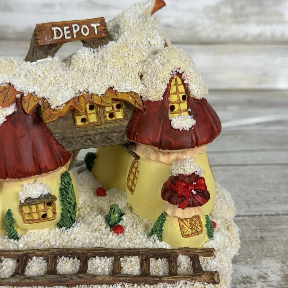 Fitz and Floyd good light