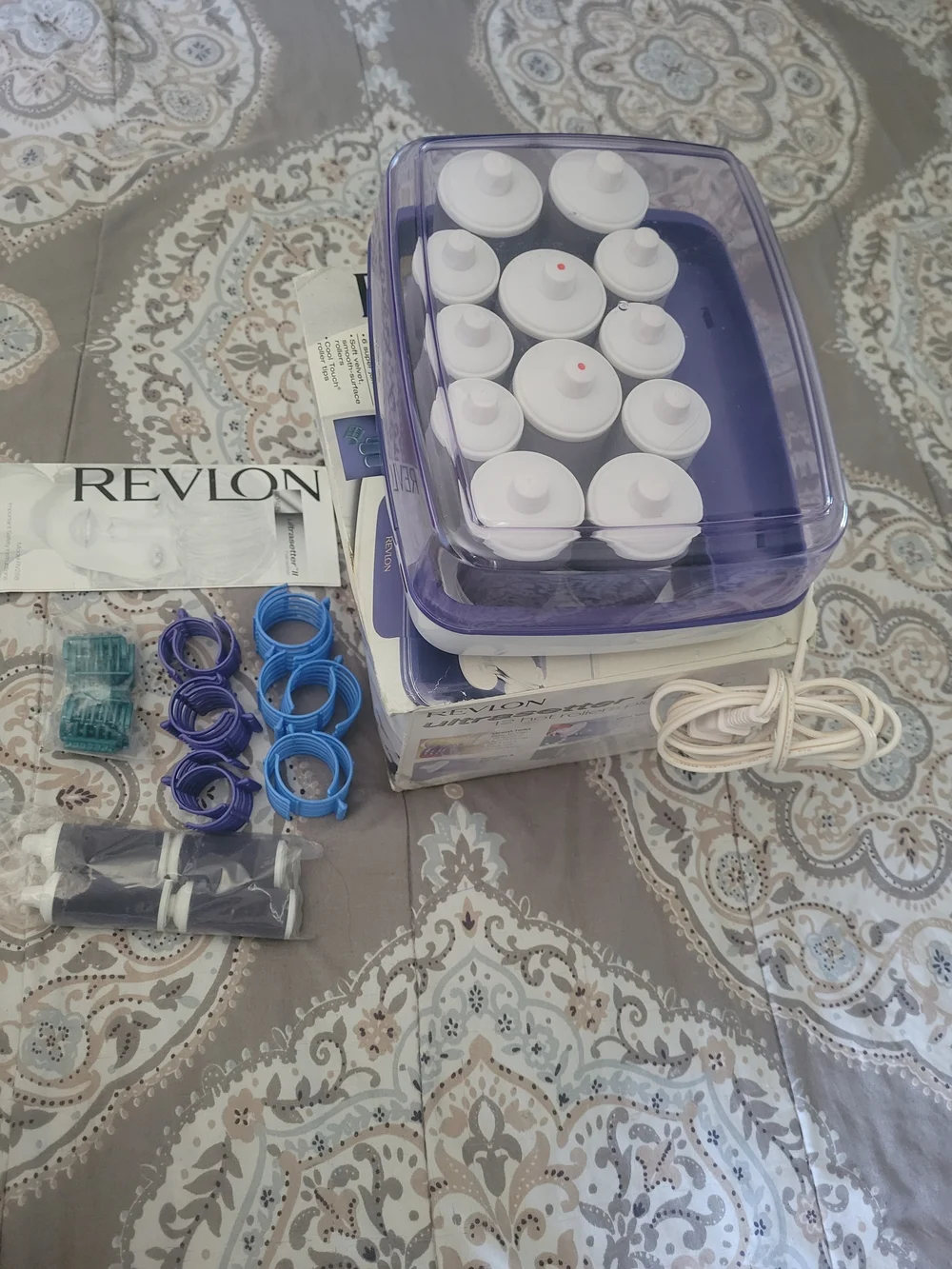 Revlon clips matching styling