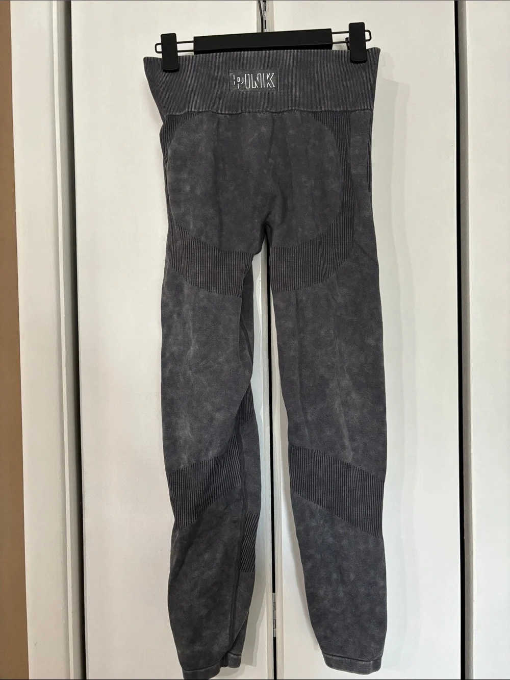 Pink Victoria’s Secret ' Gray Seamless Active Leggings