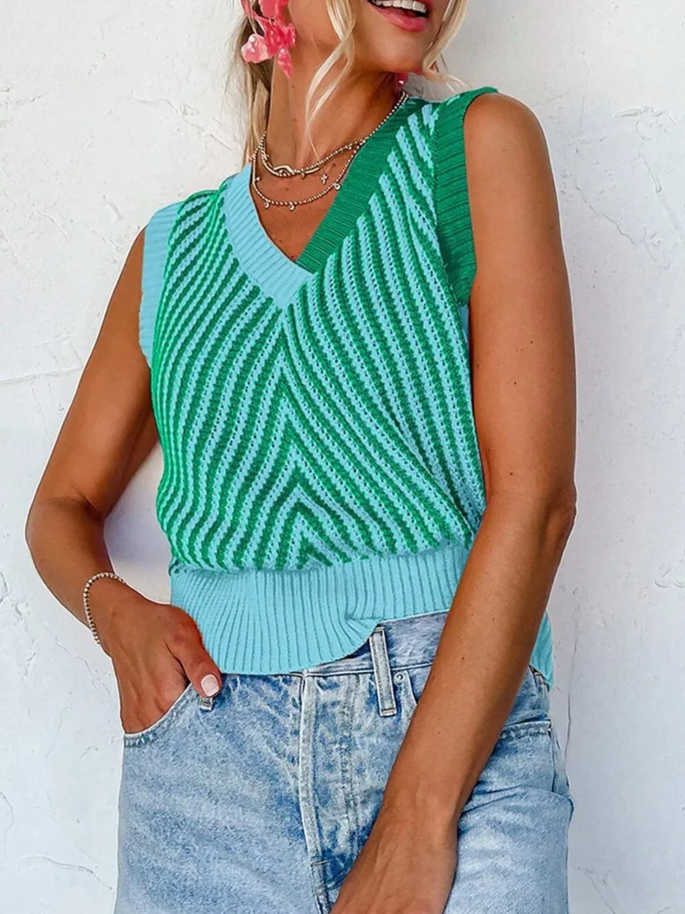 Green Casual Women's Striped V-Neck Sleeveless Knit Vest