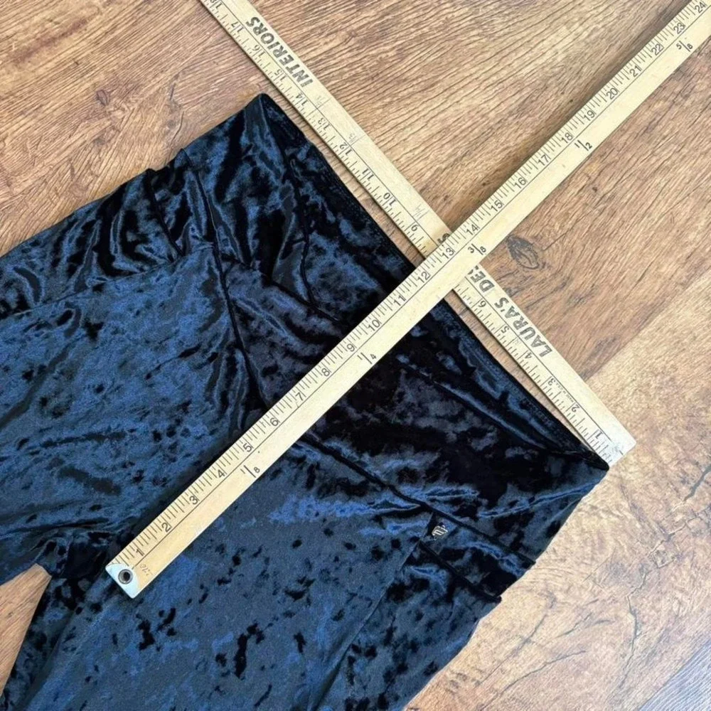 Fabletics black velvet