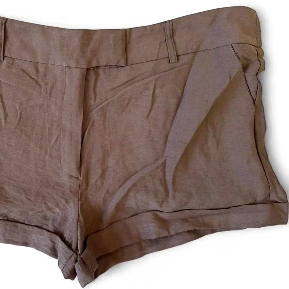 Bar III Fossil Brown Cuffed Tailored Shorts (Size XL)