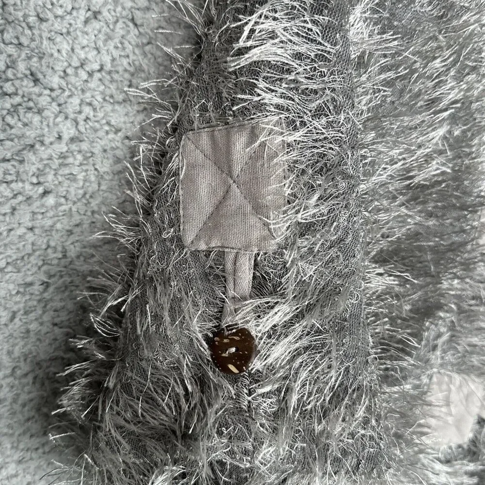 Kaktus fuzzy gray