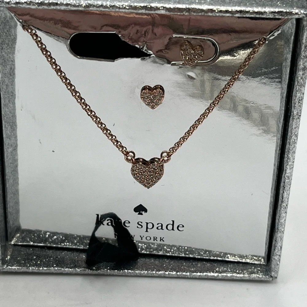 kate spade questions leave
