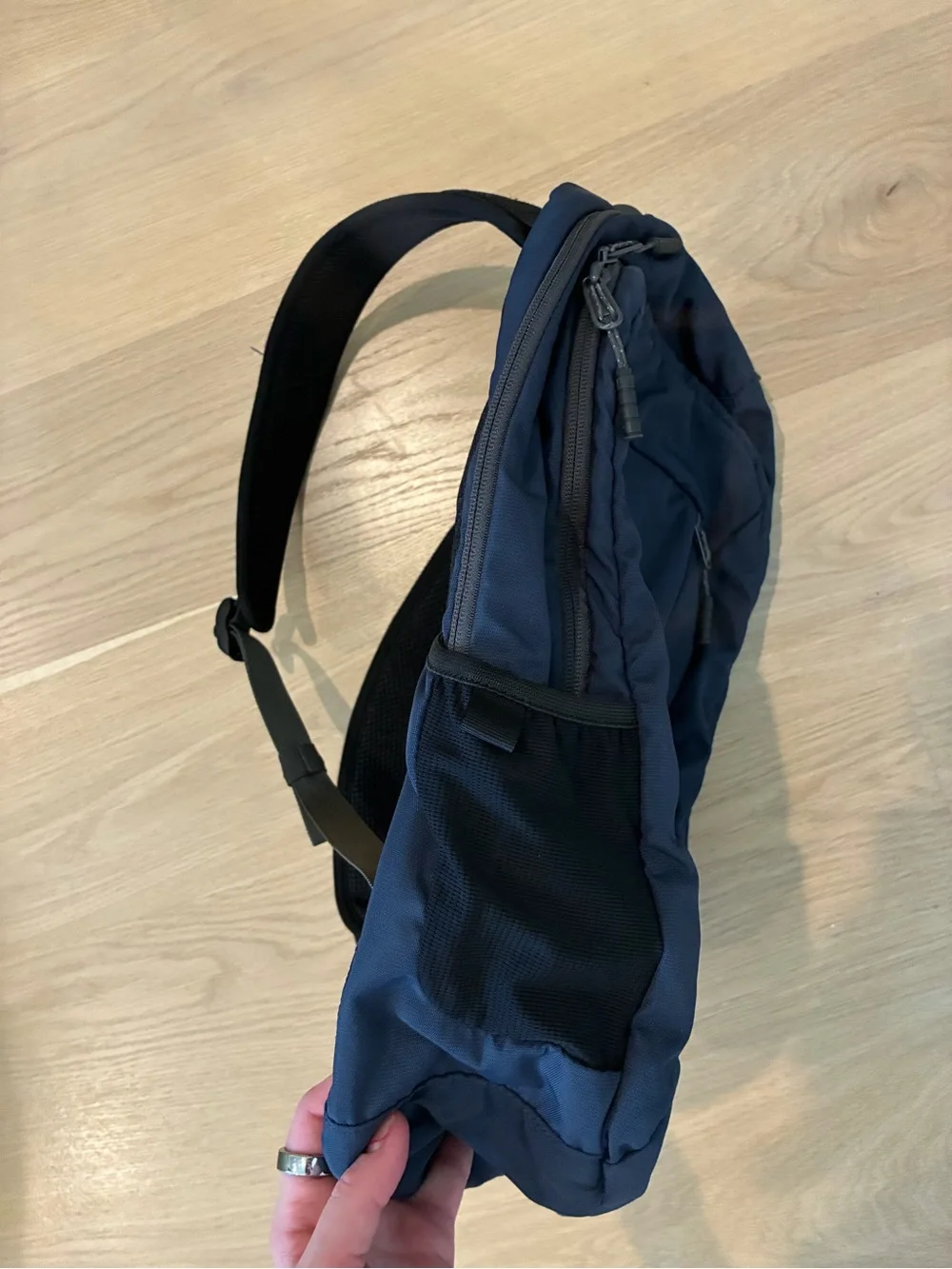 Timbuk2 sleek navy