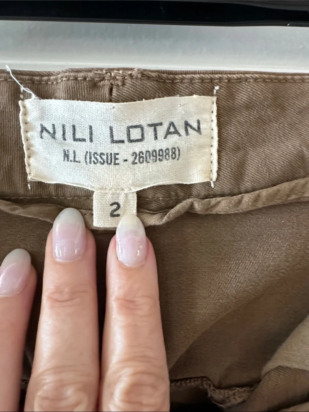 Nili Lotan Low rise Slim Straight Chino Pants - Brown