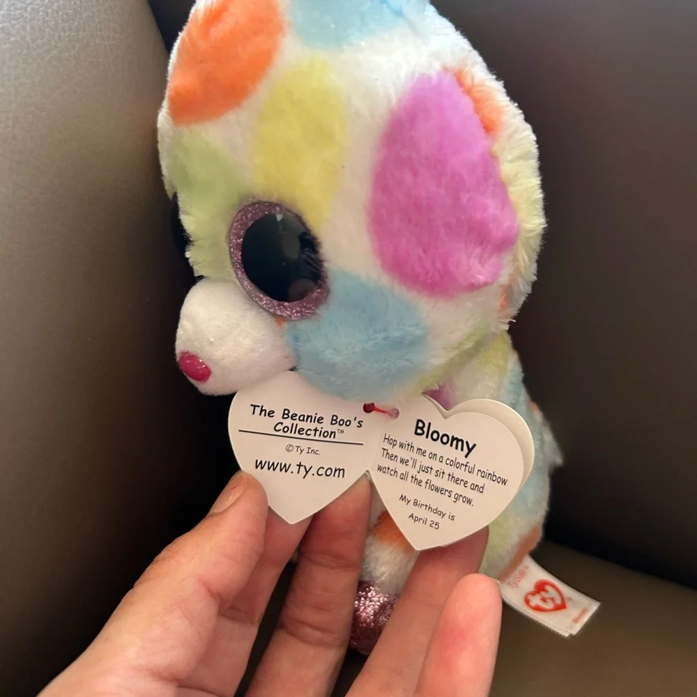 TY Beanie Boos - BLOOMY the Rainbow Bunny (Glitter Eyes)(6