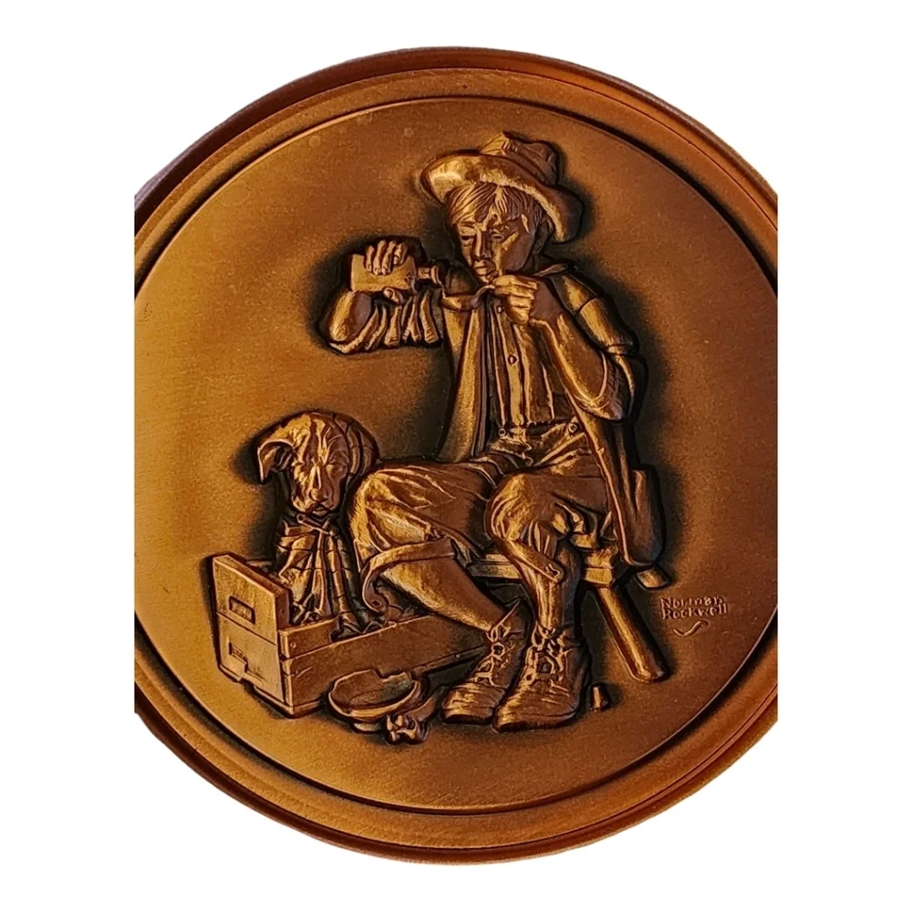 Hamilton Collection honor charm