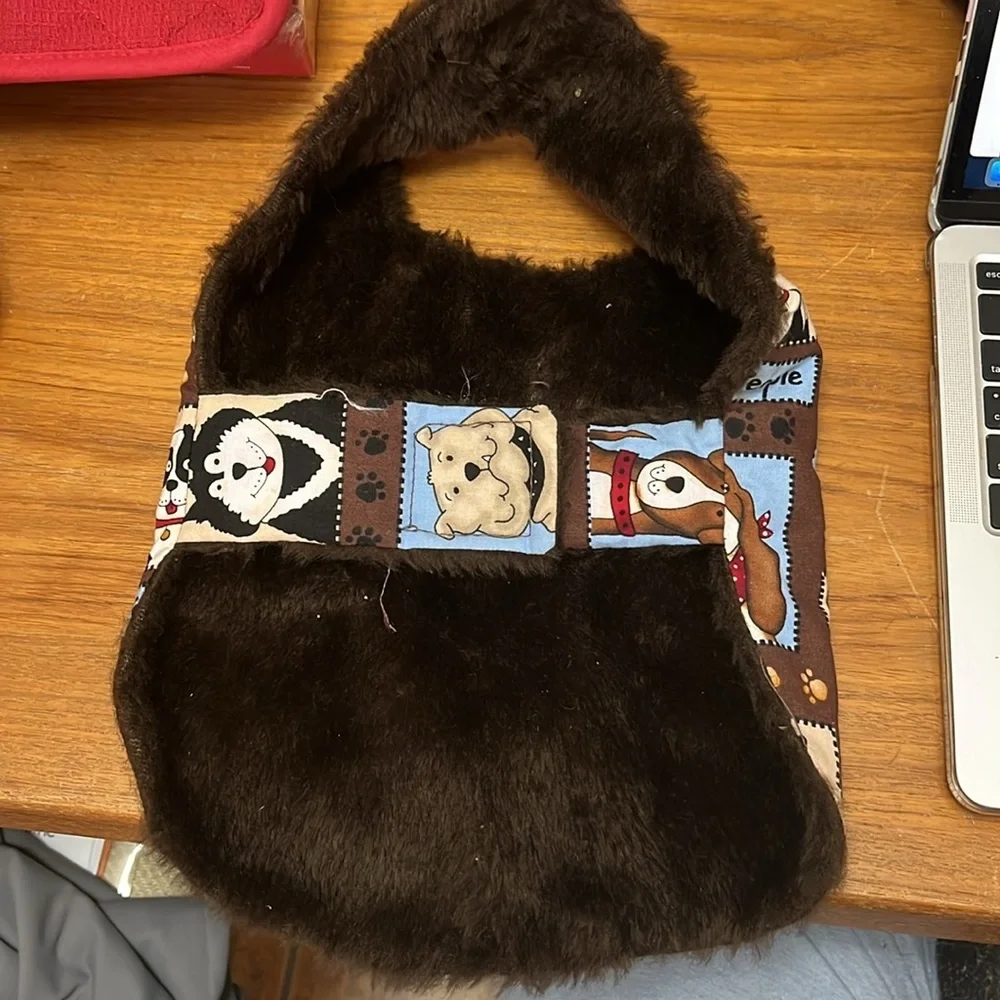 N/A handcrafted fur print