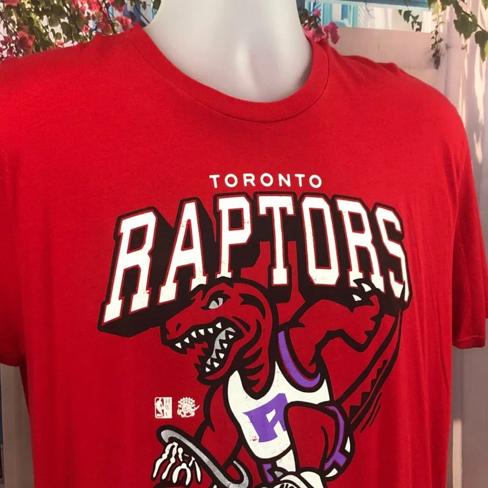 Mitchell & Ness crewneck shirt