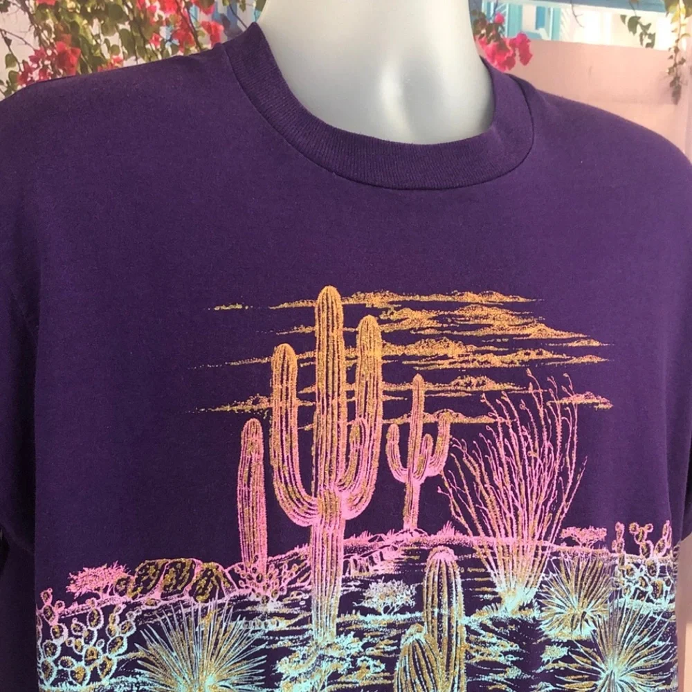 Vintage Las Vegas Desert Purple Graphic T-Shirt