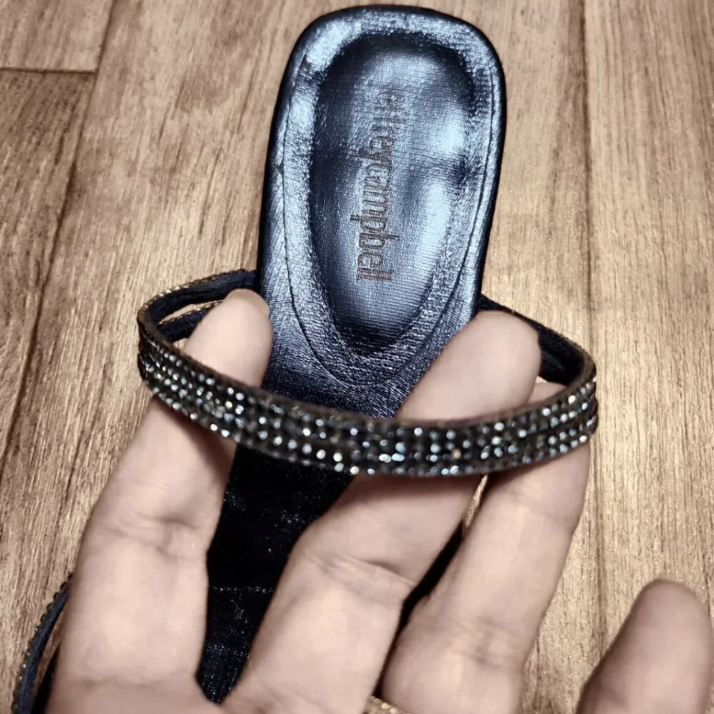 Jeffrey Campbell great preloved