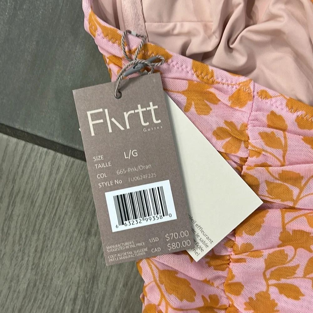 Profile By Gottex fabric type