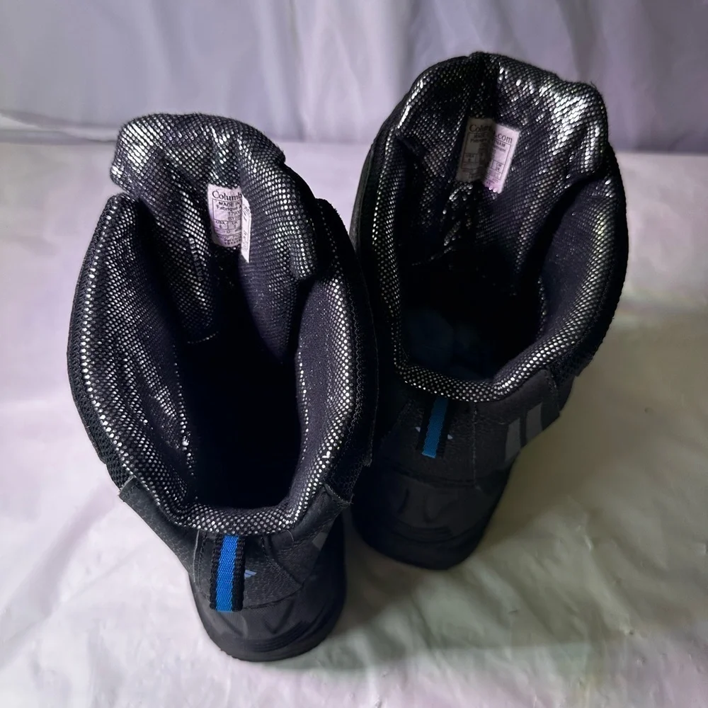 Columbia durable boots