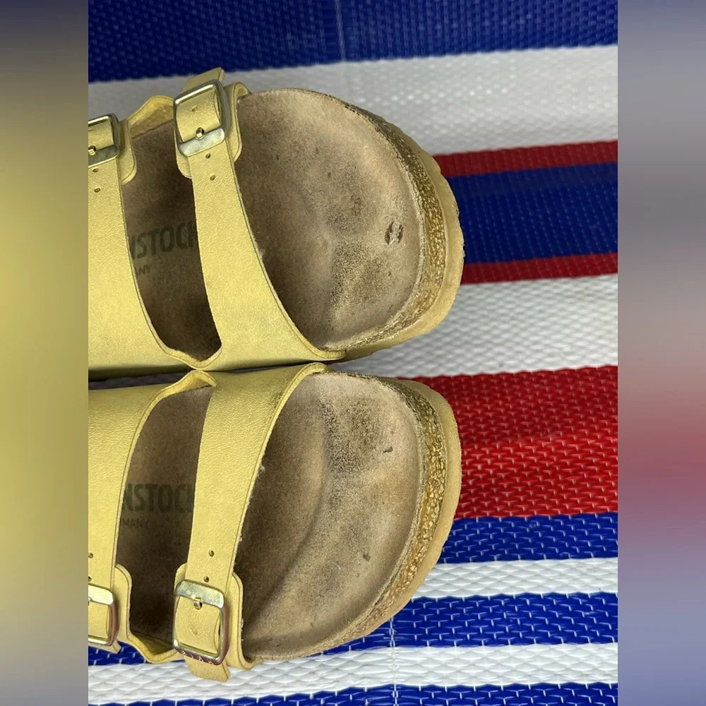 Birkenstock questions leave