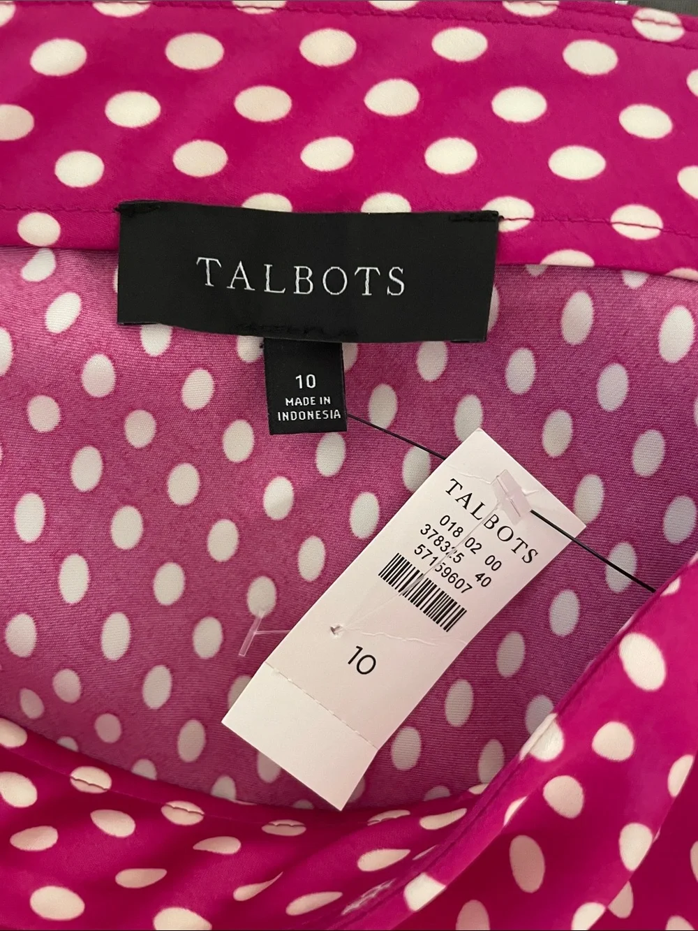 Talbots tags oval
