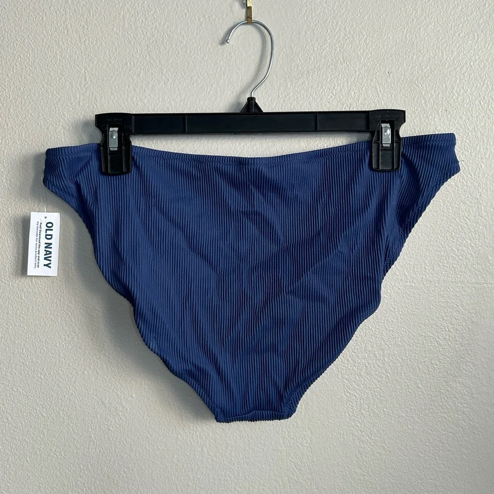 Old Navy knit women