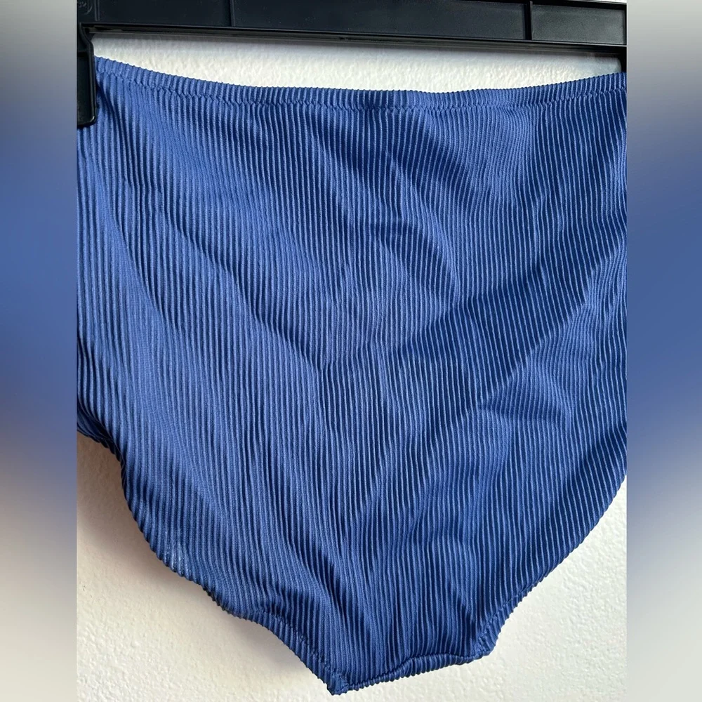 Old Navy women bikini swim