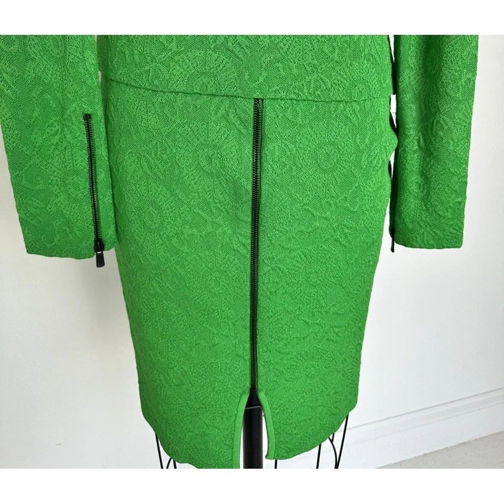 RET $2500 Paula Hian Green Skirt and Asymmetrical Jacket 2pc Set Size Small