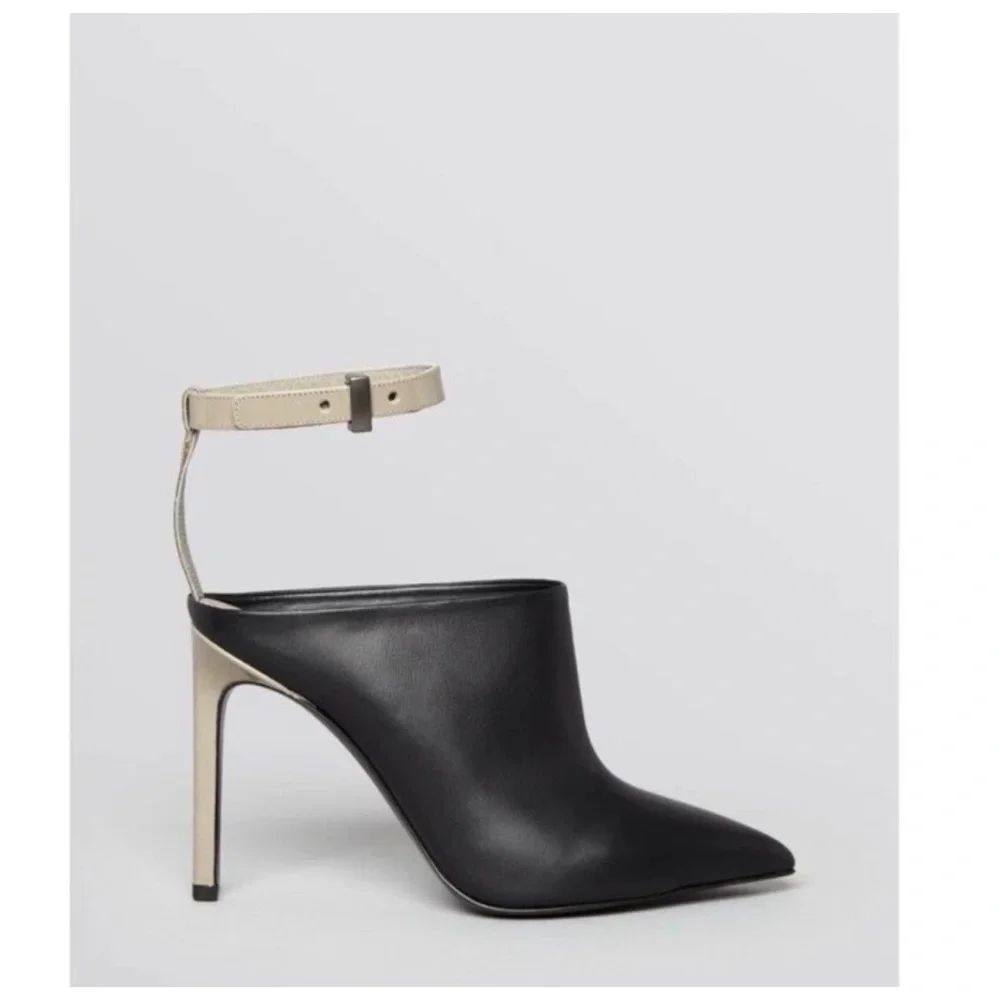 Vince straps leather