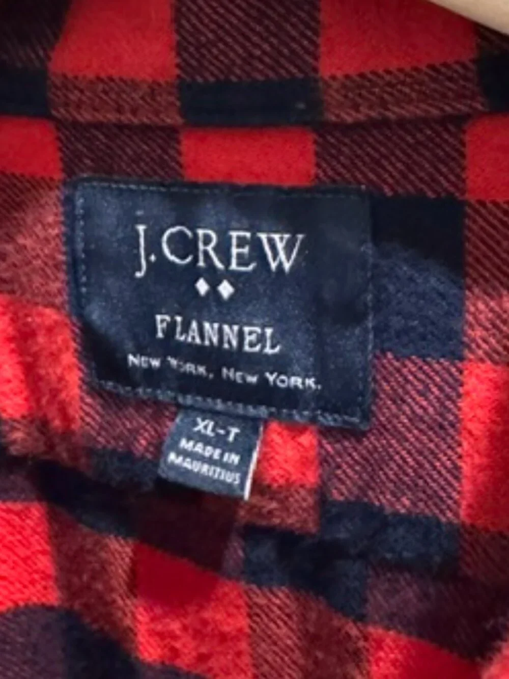 J.Crew Men's XL Tall Red & Navy Blue Plaid Flannel Button-Down Shirt