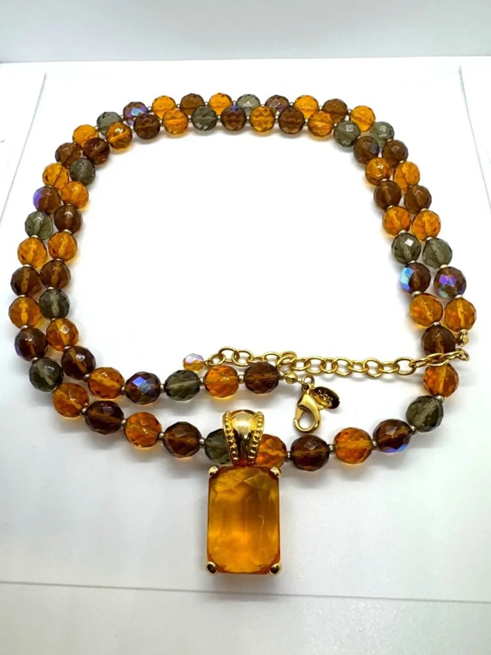 Joan Rivers Faceted Amber Glass Beaded Necklace Gold Tone Pendant Statement