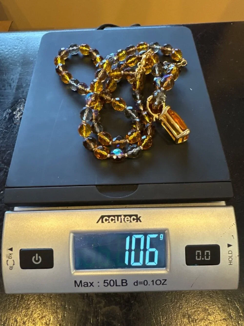 Joan Rivers Faceted Amber Glass Beaded Necklace Gold Tone Pendant Statement