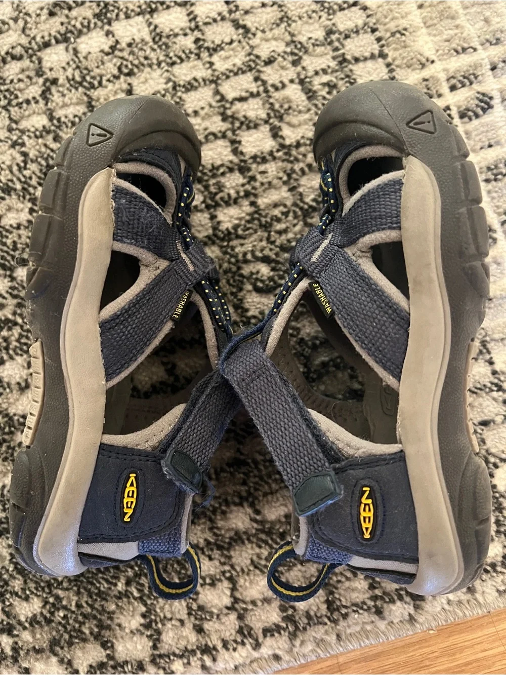 Keen comfortable kids